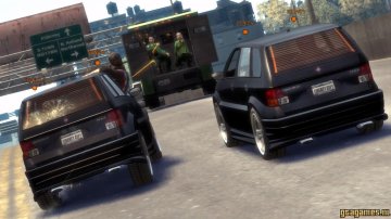 multiplayer-take-out-the-guards.jpg