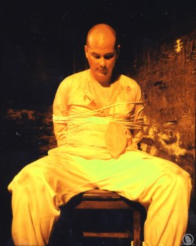 Terry Donovan als Hare Krishna