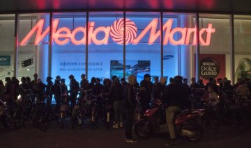 Drukte bij GTA V-launch - Media Markt Eindhoven