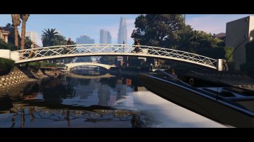 GTAV_LAUNCH_MULTI_PEGI_UK_1080_057.jpg